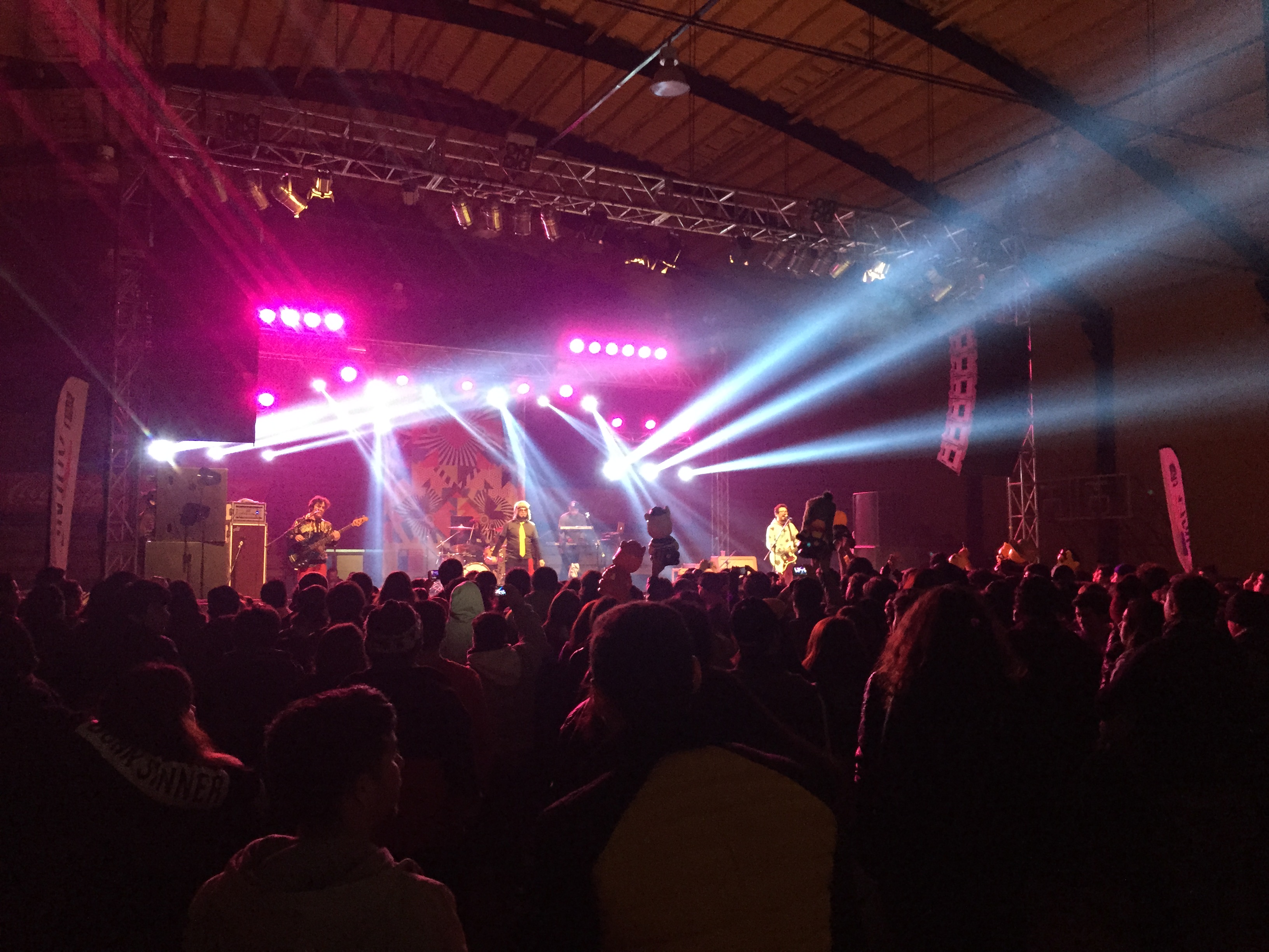 Más de mil jóvenes disfrutaron de concierto en el mes de la juventud en Curicó
