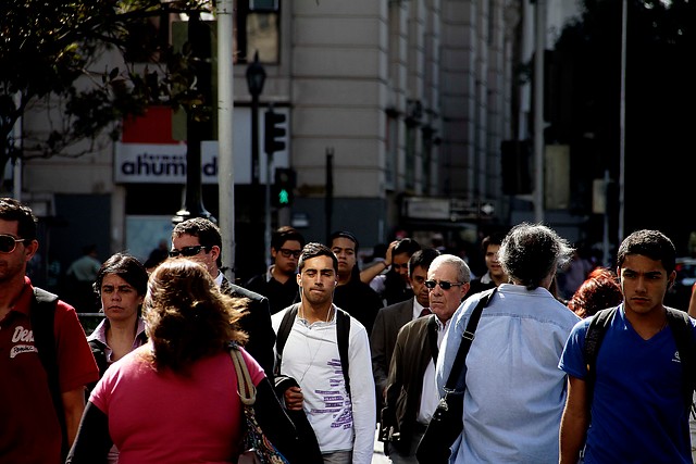 La mayoría de los chilenos considera que el gobierno va en la dirección equivocada