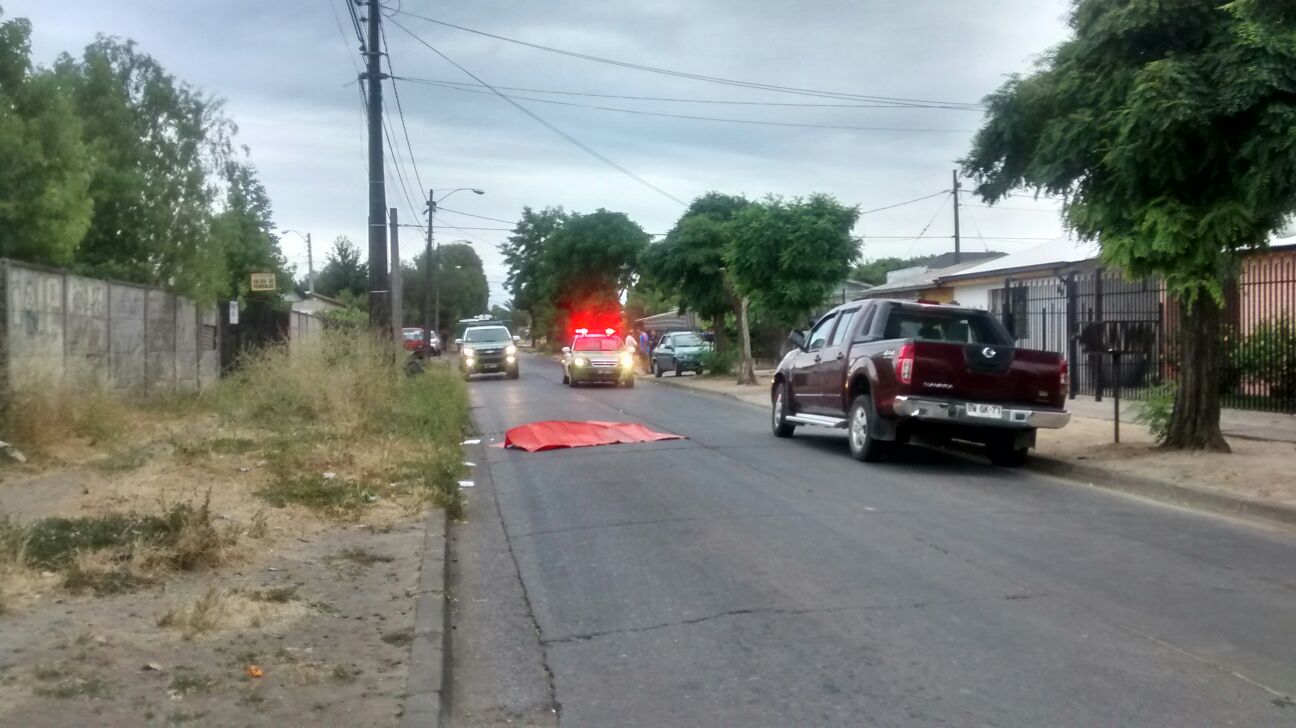 Trágica muerte de anciano al ser atropellado por camioneta en población de Talca