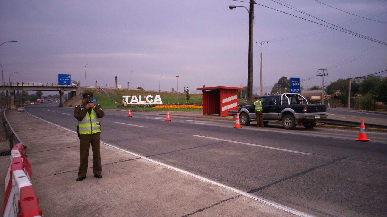 Carabineros intensifica los controles y fiscalizaciones en ruta Cinco Sur