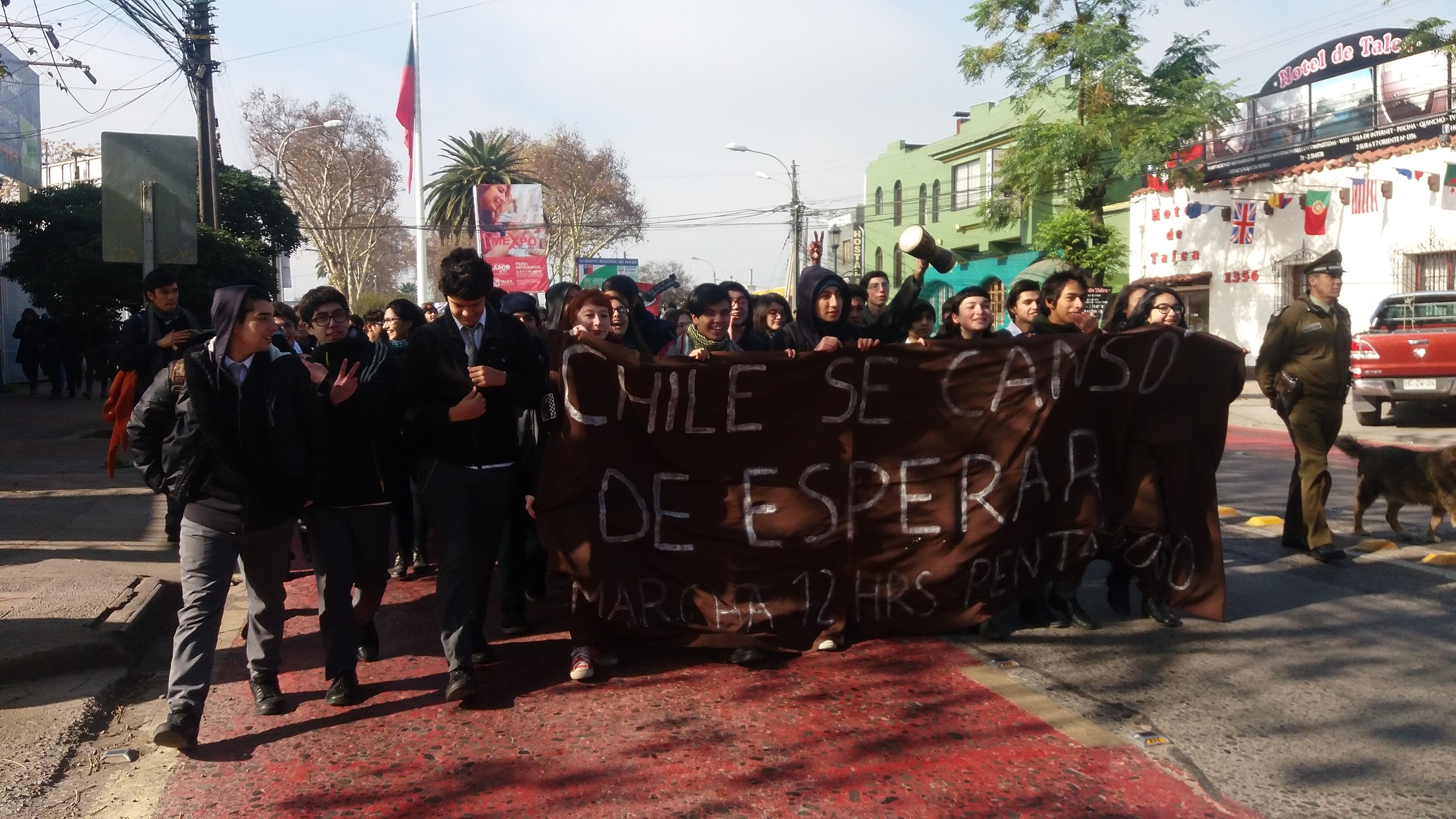 Estudiantes de Talca, se suman a la movilización nacional convocada por la Confech