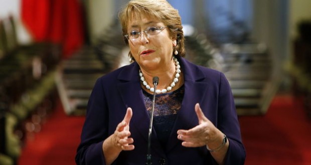 Un 80% de los chilenos cree que la presidenta Bachelet ha hecho un mal gobierno