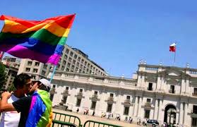 Presidenta Bachelet firmó proyecto de matrimonio igualitario