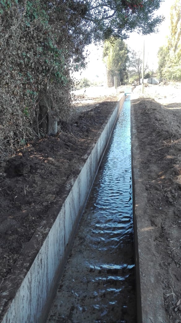 Con apoyo de Indap agricultores mejoran canal San Nicolás de Retiro