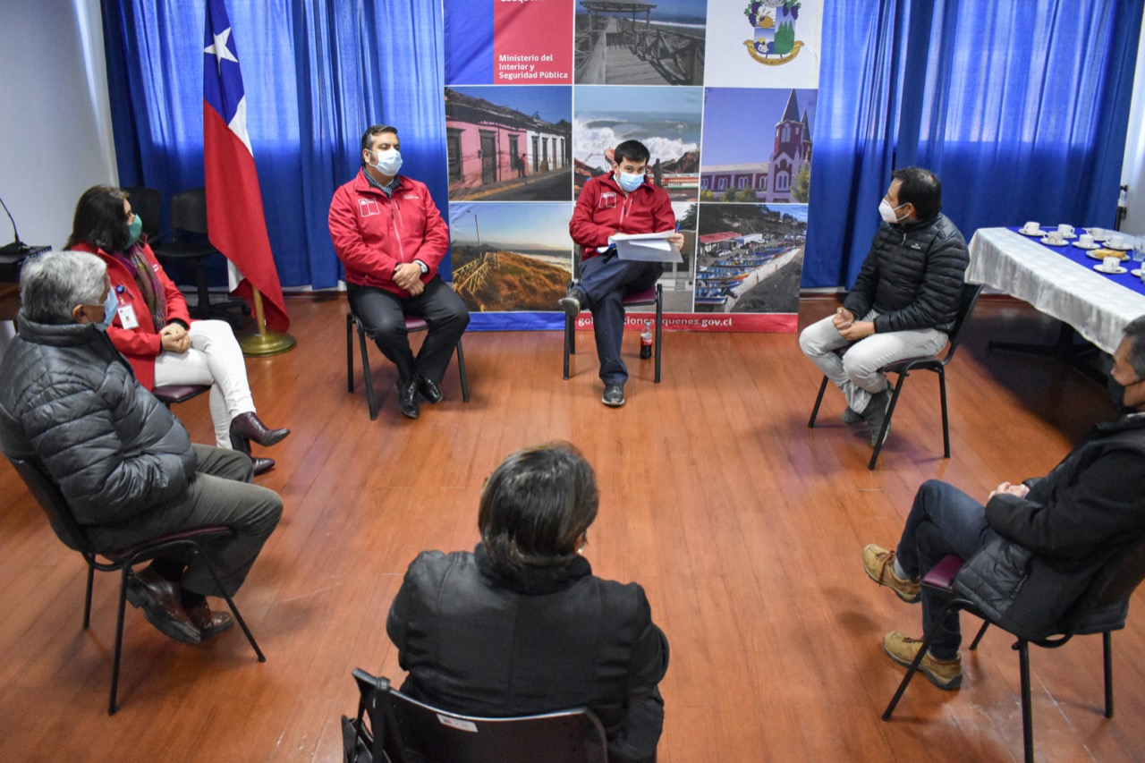 Intendente Prieto se reúne con alcaldes de la Provincia de Cauquenes