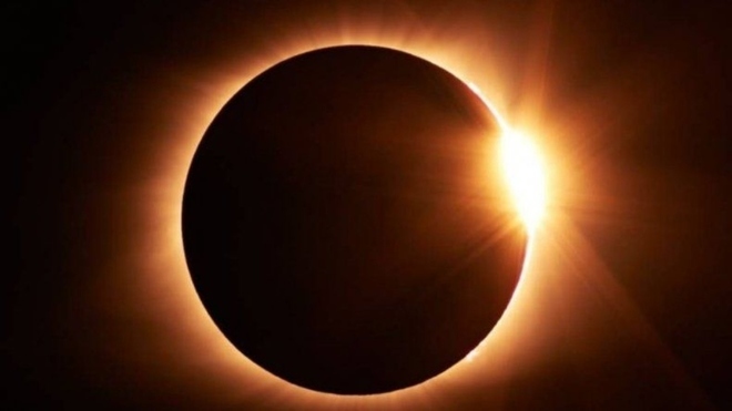 Académica de la UTalca destacó aporte que tuvo el eclipse de sol para la ciencia