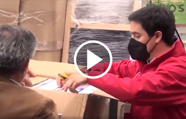 Autoridades regionales, hacen entrega de kits sanitarios al centro regional de abastecimiento CREA de Talca