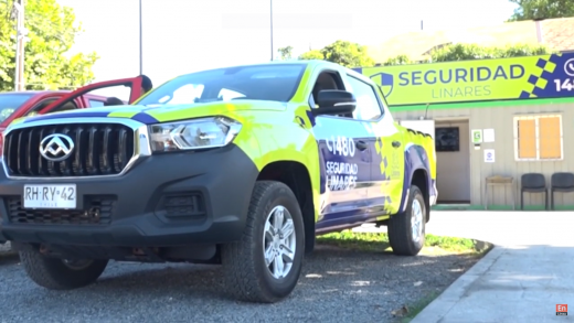 Tres nuevas camionetas se incorporan al servicio de seguridad municipal en Linares, con el objetivo de reforzar su labor