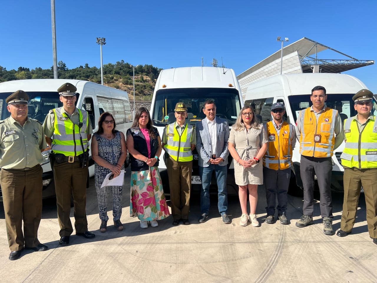 Fiscalizan furgones del transporte escolar en Curicó Medida que considera la certificación de los móviles busca dar mayor seguridad a las y los estudiantes.