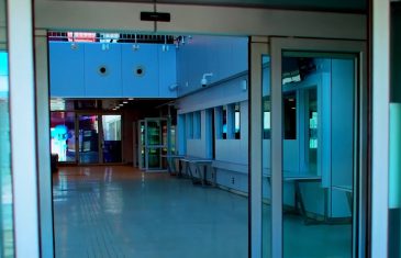 Funcionarios de la APS y de la red de urgencia hospitalaria conocieron de qué manera funcionará el nuevo Hospital de Curicó