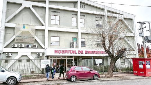 Gobierno avanza en la entrega del ex hospital de Curicó para nuevos usos en beneficio de la comunidad