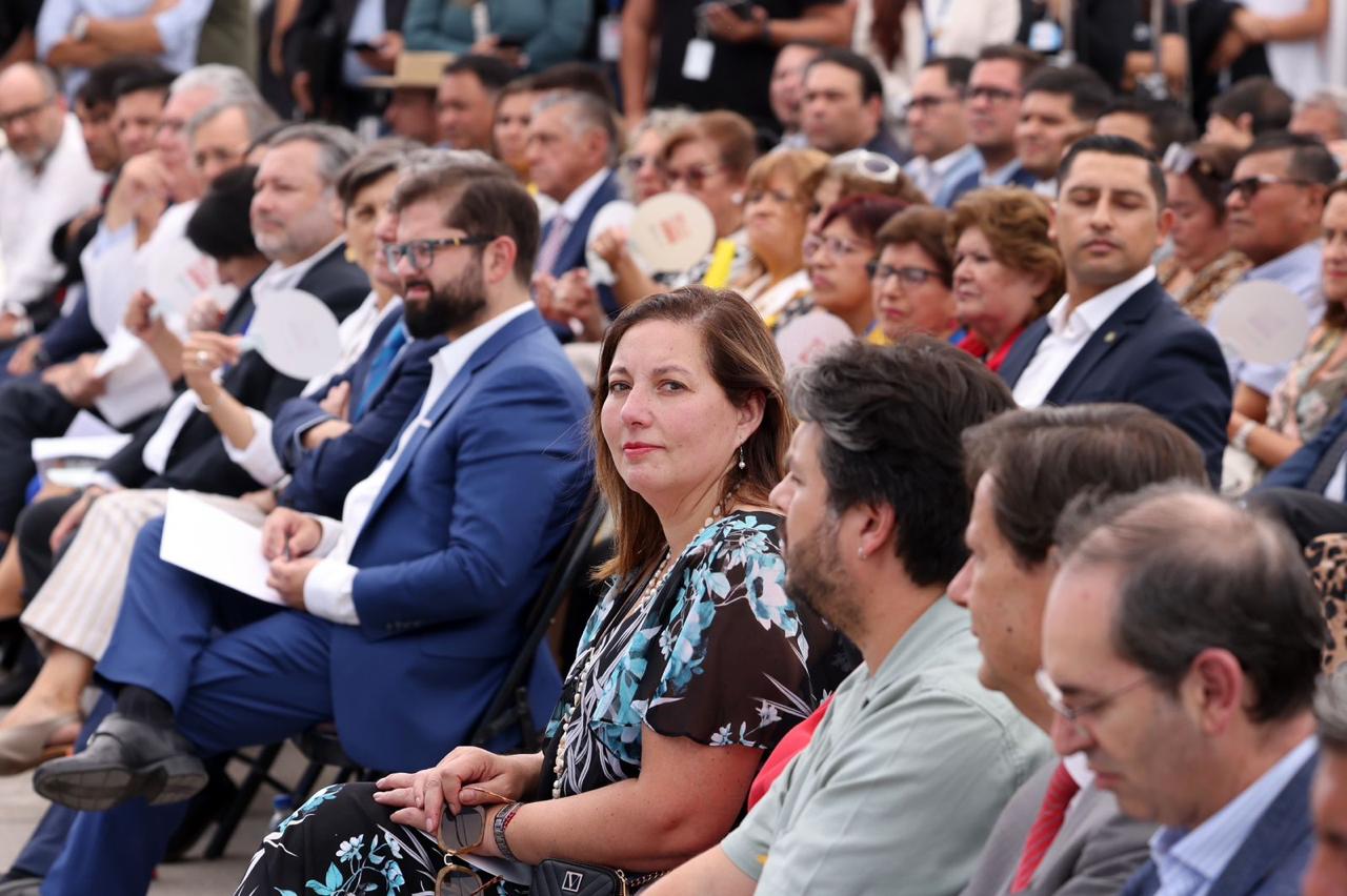 Senadora Vodanovic reforzó el llamado a la unidad del Presidente para aprobar el Presupuesto 2025