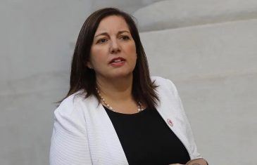 Senadora Vodanovic valoró la renuncia del subsecretario Monsalve y aseguró que su militancia en el PS será evaluada por el Tribunal Supremo del partido