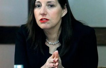 Senadora Vodanovic condenó ataque a vivienda de alcalde elector de Romeral: “Las diferencias son políticas, no personales”