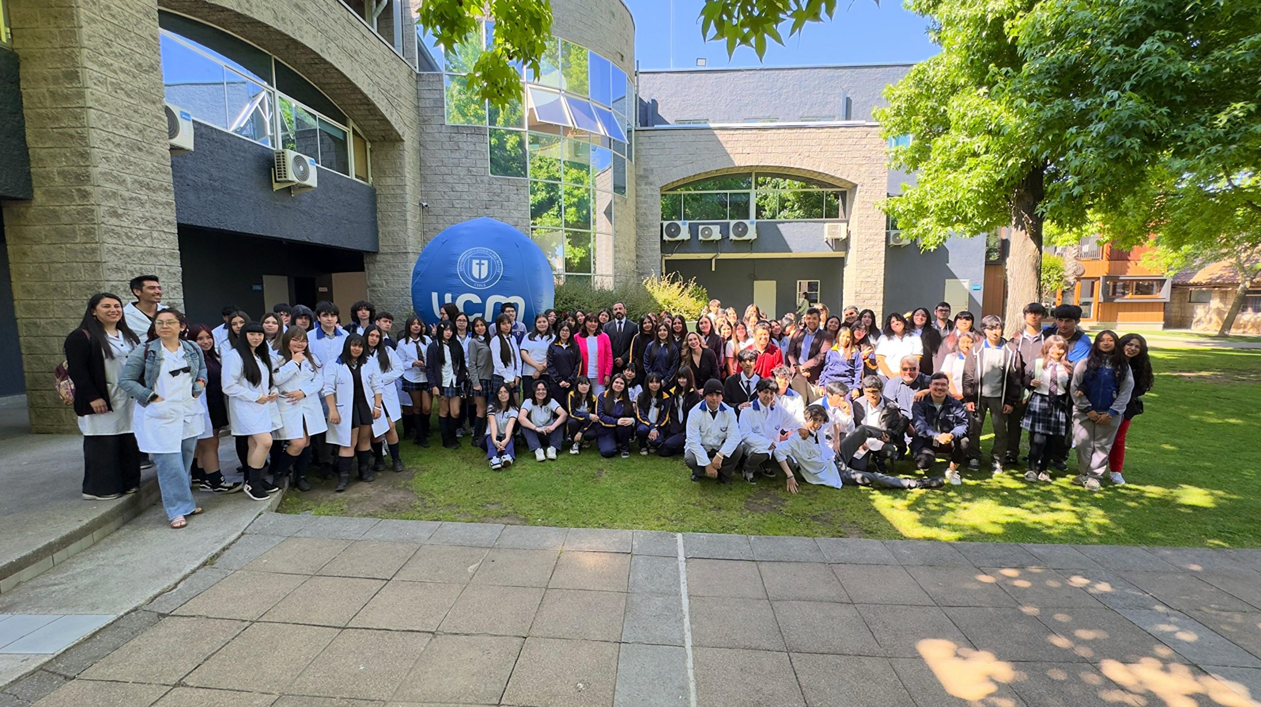 Jornada Científica en la UCM: SEREMI de CTCI motiva a estudiantes técnico-profesionales a acercarse al mundo de la ciencia.