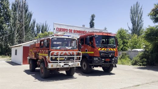 Gore entregó carro forestal a Bomberos de Cumpeo