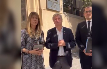 Senadora Ximena Rincón junto al alcalde de Curicó George Bordachar se dirigieron a la contraloria General de la República