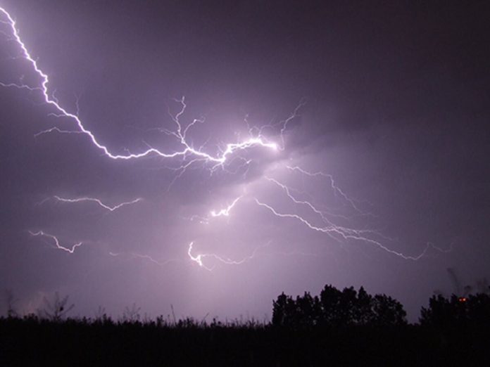SENAPRED declara Alerta Temprana Preventiva por tormentas eléctricas en la precordillera de la región del Maule