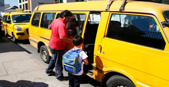 SLEP Los Álamos sobre nuevo sistema: cupos y coordinación de transporte escolar quedan a cargo de los colegios.