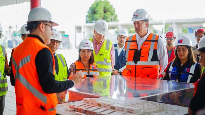 Hospital de Parral alcanza 96% de avance y proyecta su puesta en marcha para el primer semestre de 2026.